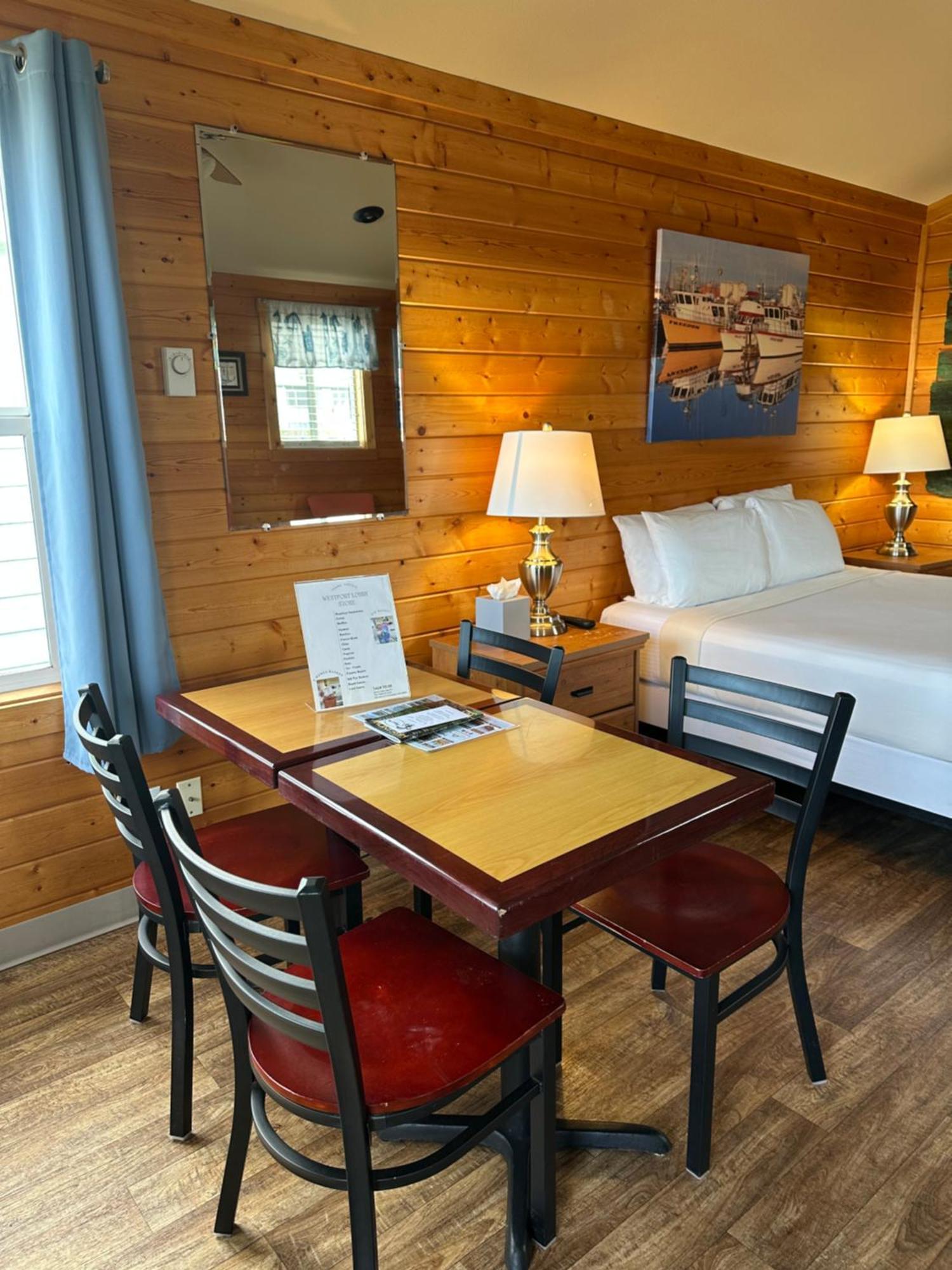 Westport Marina Cottages Номер фото