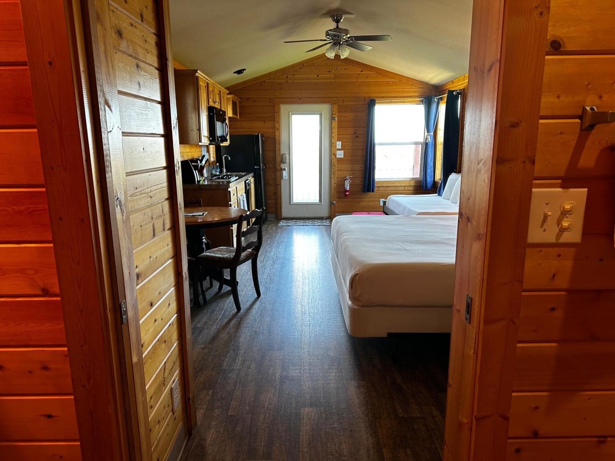 Westport Marina Cottages Экстерьер фото